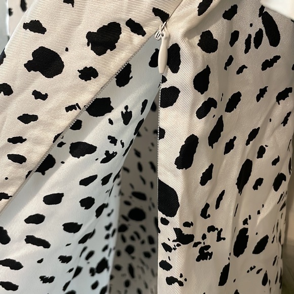 Ann Taylor Silk Blouse- Puff Sleeve, Animal Print (Size 10) - Picture 5 of 13